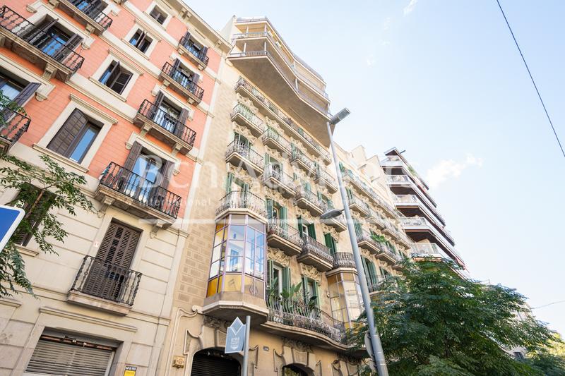 Foto 99bc6239-7835-49c7-a9d6-14c6413fbddc. Appartement avec cheminée chauffage dans Dreta de l´Eixample Barcelona