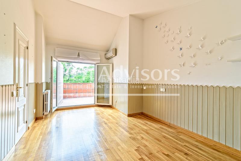 Foto 13039446-5954-4376-ac93-a6190d43e13f. Chalet con riscaldamento parcheggio piscina in Sant Gervasi - Bonanova Barcelona