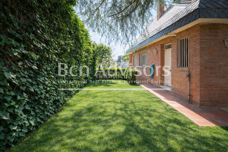 Foto 1681d836-d7a5-477d-bcb3-94ce91120333. Xalet amb calefacció aparcament piscina a Sant Gervasi - Bonanova Barcelona