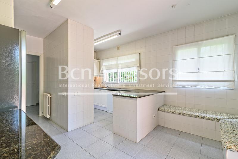 Foto 438c3085-1ee9-4af9-8909-68afc5bedbd1. Chalet con riscaldamento parcheggio piscina in Sant Gervasi - Bonanova Barcelona