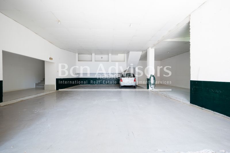 Foto 509f7211-d1ba-4039-a770-86d9012274ea. Xalet amb calefacció aparcament piscina a Sant Gervasi - Bonanova Barcelona