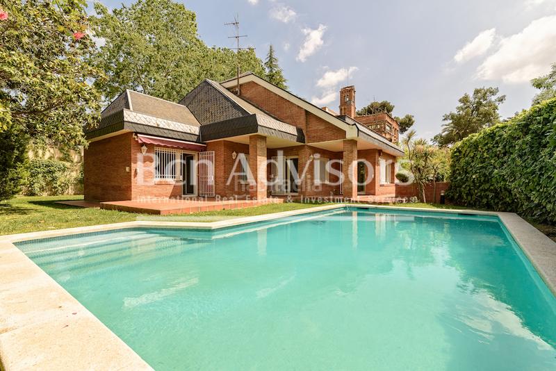Foto c7522a42-753d-4e3e-b096-f471f6d1eb9a. Chalet con riscaldamento parcheggio piscina in Sant Gervasi - Bonanova Barcelona