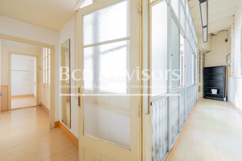 Foto 54b6bdbc-ecd3-4698-a93a-c435d33691eb. Appartement avec chauffage dans Dreta de l´Eixample Barcelona