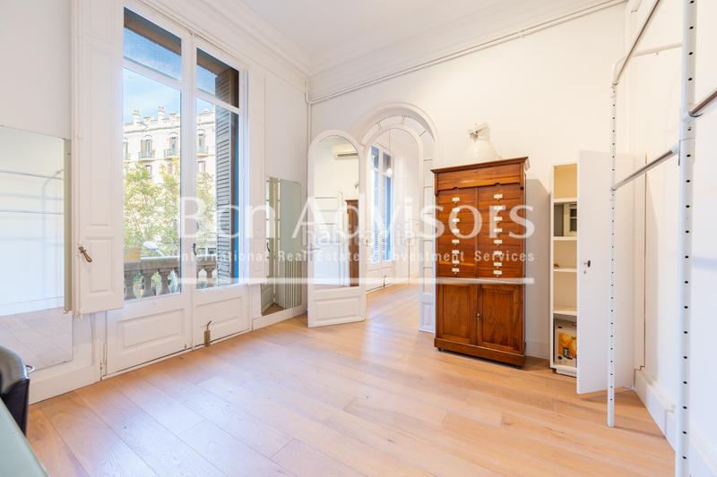 Foto 7553f3b3-84e5-4802-93a5-e1c224094f4f. Appartement avec chauffage dans Dreta de l´Eixample Barcelona