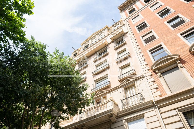 Foto 7ad90ea2-21f0-4ba7-b5c0-22ae10ac1121. Pis amb calefacció a Dreta de l´Eixample Barcelona