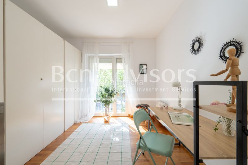 Foto 7b092d39-f096-4c92-a12a-9ae075019427. Pis amb calefacció aparcament a La Vila Olímpica del Poblenou Barcelona