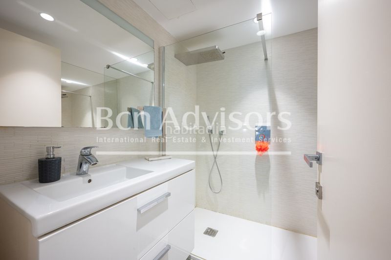 Foto fbdcd064-a815-4685-ab52-9a6f6f4f4f53. Dúplex amb calefacció a Fort Pienc Barcelona