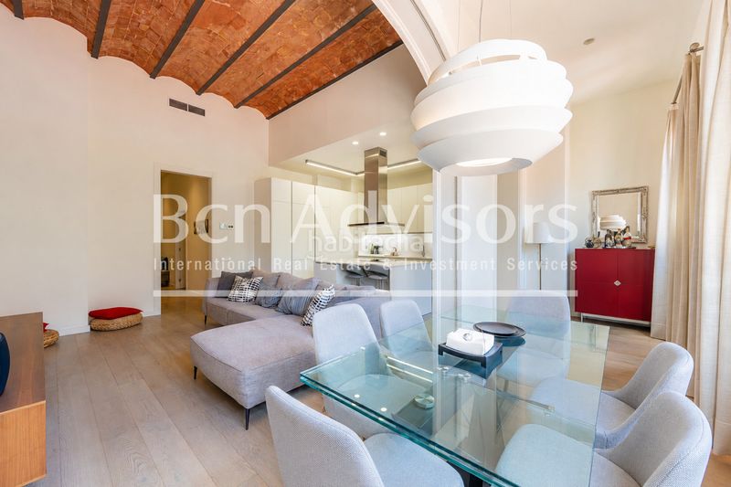 Foto ce2d4d38-3fe9-43c6-a7e8-c621bb373c08. Pis amb calefacció piscina a Dreta de l´Eixample Barcelona