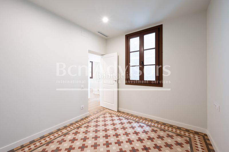 Foto 4078fc5c-fc5a-48a2-a0a9-7d4a66c6d1c3. Pis amb calefacció a Dreta de l´Eixample Barcelona