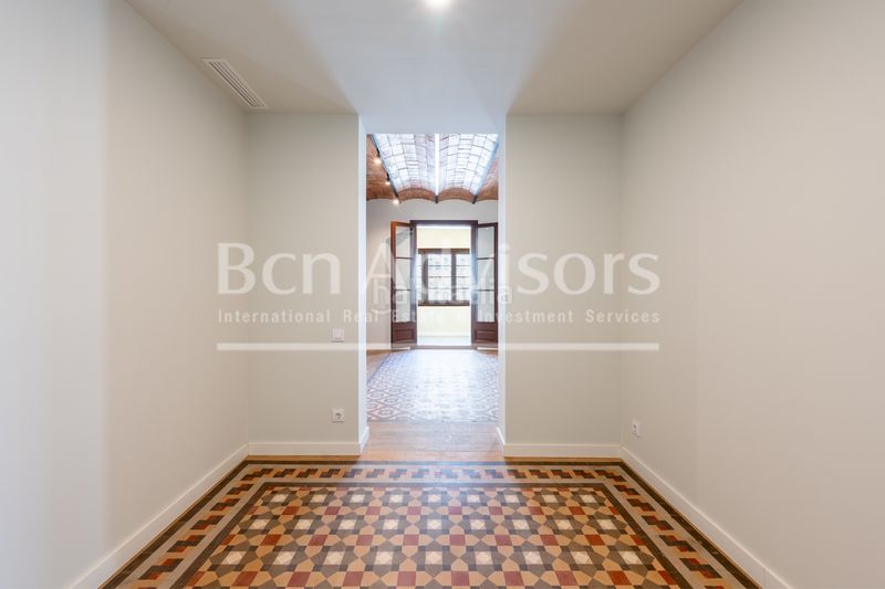 Foto c6764372-946c-410f-9b80-dd332d0172e1. Pis amb calefacció a Dreta de l´Eixample Barcelona