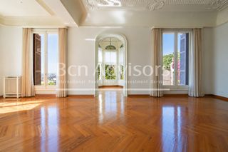 Xalet a Sant Gervasi - Bonanova. Espectacular villa modernista catalogada con vistas panorámicas