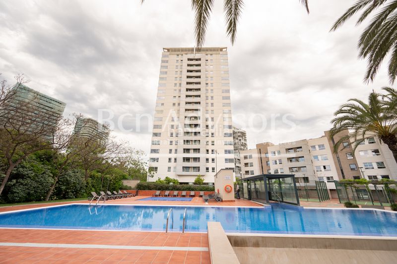 Foto 00bdc6e4-2199-4f55-8383-d5f652f766b8. Pis amb calefacció aparcament piscina a Diagonal Mar i el Front Marítim del Poblenou Barcelona