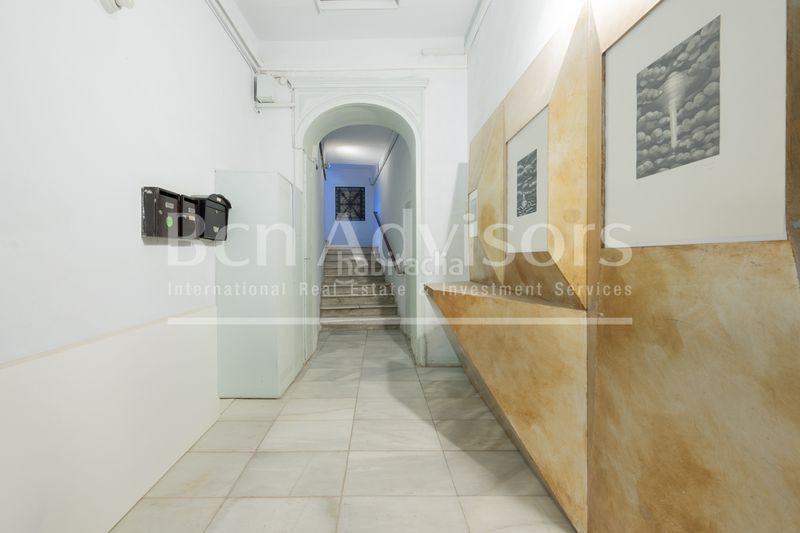 Foto a0aca756-d0e3-4ee0-9e2b-bb9fa2757ded. Pis amb calefacció a St. Pere - Sta. Caterina - El Born Barcelona