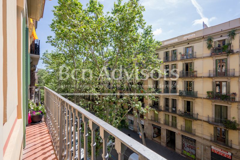 Foto b5168909-891f-4f70-adb6-d237ffbefbbd. Pis amb calefacció a Dreta de l´Eixample Barcelona