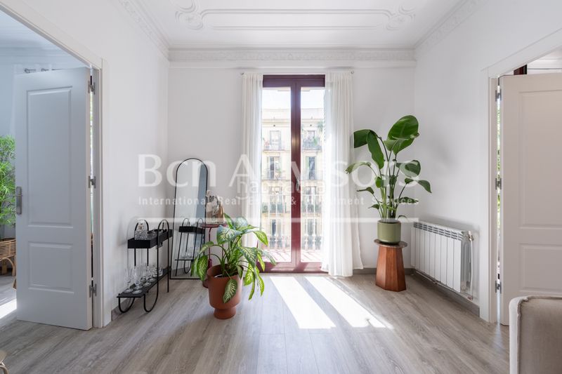 Foto e58119e9-72de-4194-b988-cd2ec911e8c3. Pis amb calefacció a Dreta de l´Eixample Barcelona
