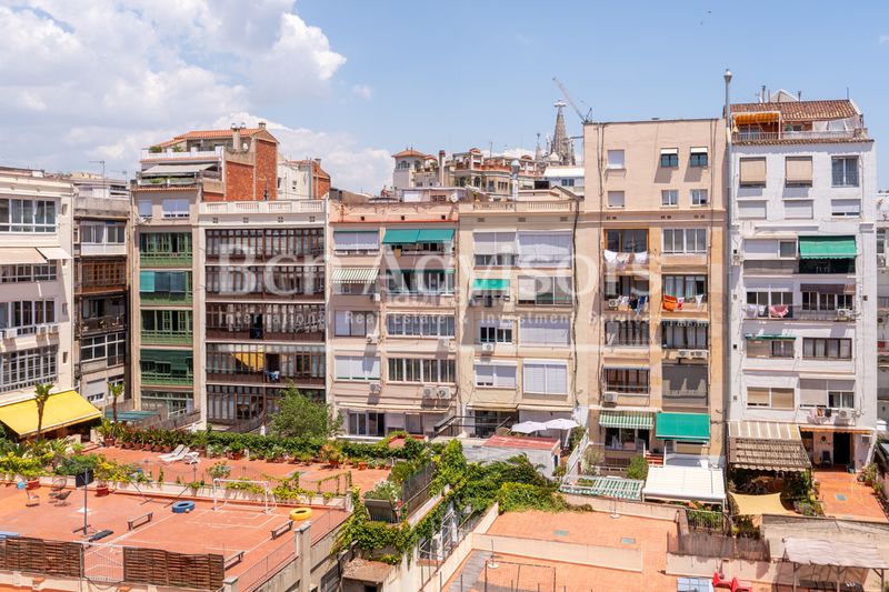 Foto ea5d60b4-85ea-4573-adda-caca3f941596. Pis amb calefacció a Dreta de l´Eixample Barcelona