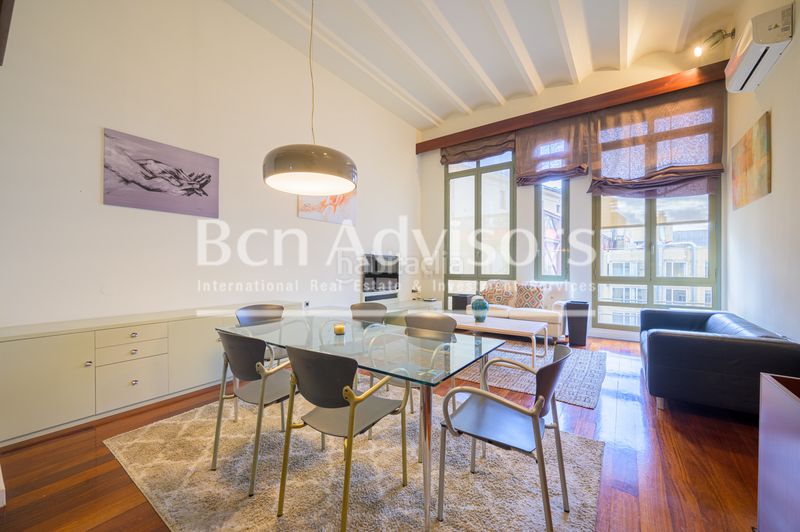 Foto 7ced8c62-d7ed-42ff-9c12-c6e4d3ab933f. Pis amb calefacció a Dreta de l´Eixample Barcelona