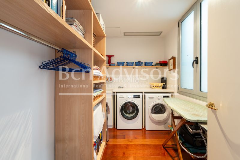 Foto 85a419f3-69ba-49f4-9a7f-df612f508eba. Àtic amb calefacció a Dreta de l´Eixample Barcelona