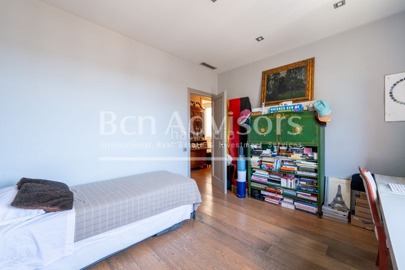 Foto c09e7a13-0634-4ef6-a36a-ab0ca71d23d0. Àtic amb calefacció a Sant Gervasi - Galvany Barcelona