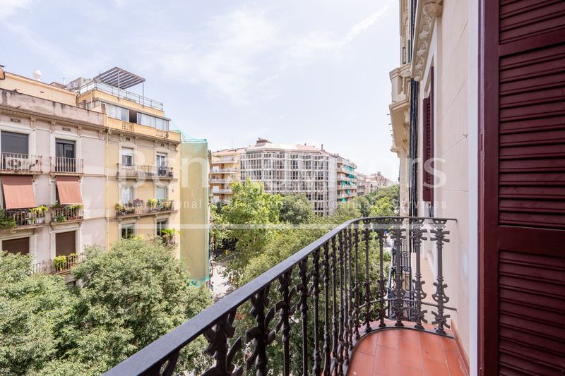 Foto 2441c838-4eea-42a7-96d2-f27cb43b367a. Pis amb calefacció a Dreta de l´Eixample Barcelona