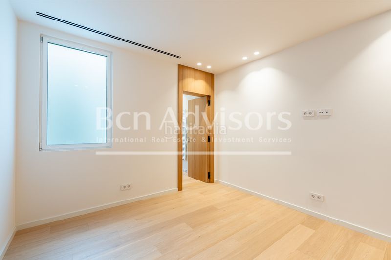 Foto eb2d2a30-88a1-4fb9-aa16-a0af5aa223a4. Pis amb calefacció a Dreta de l´Eixample Barcelona