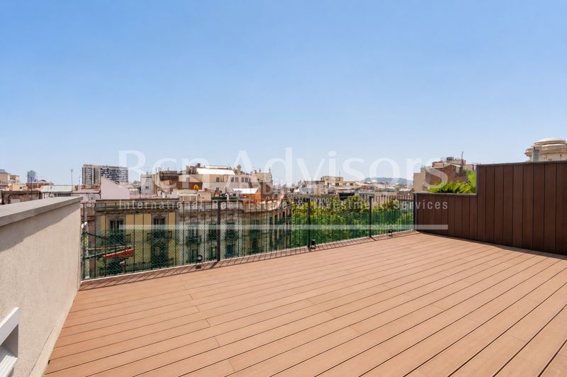 Foto 20665f1c-e929-48bd-8e28-b7b5eacd403b. Àtic amb calefacció a Dreta de l´Eixample Barcelona