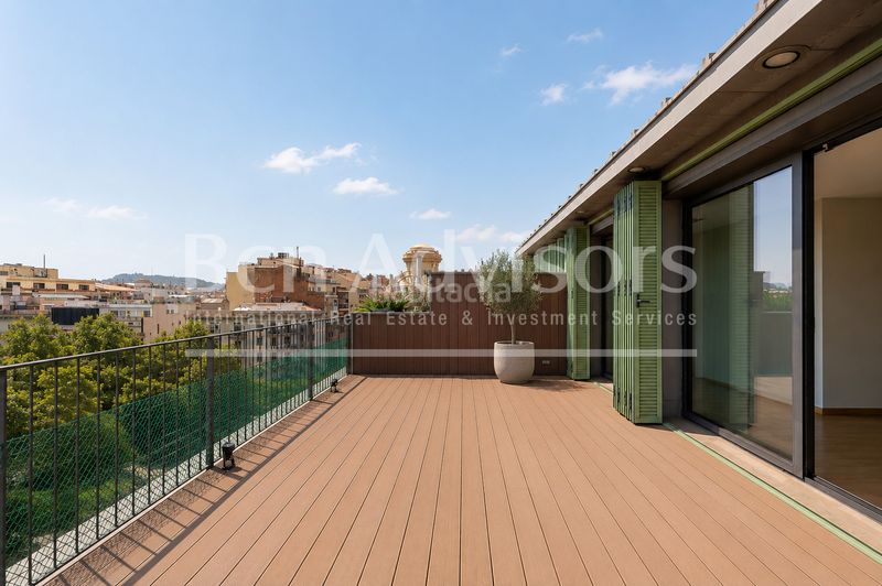 Foto d8db3825-7366-4930-b6f3-73c2d0d0fc4d. Àtic amb calefacció a Dreta de l´Eixample Barcelona