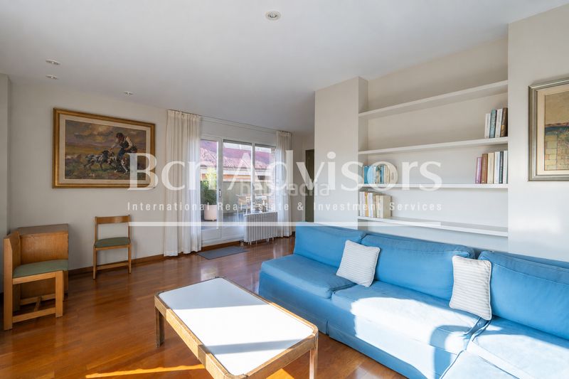Foto 3e651087-77c2-427d-9486-5f611fa597c7. Casa amb calefacció piscina a Tres Torres Barcelona