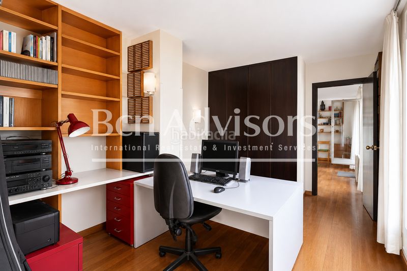 Foto 4d6243c1-4704-454a-8057-752434a57571. Casa amb calefacció piscina a Tres Torres Barcelona