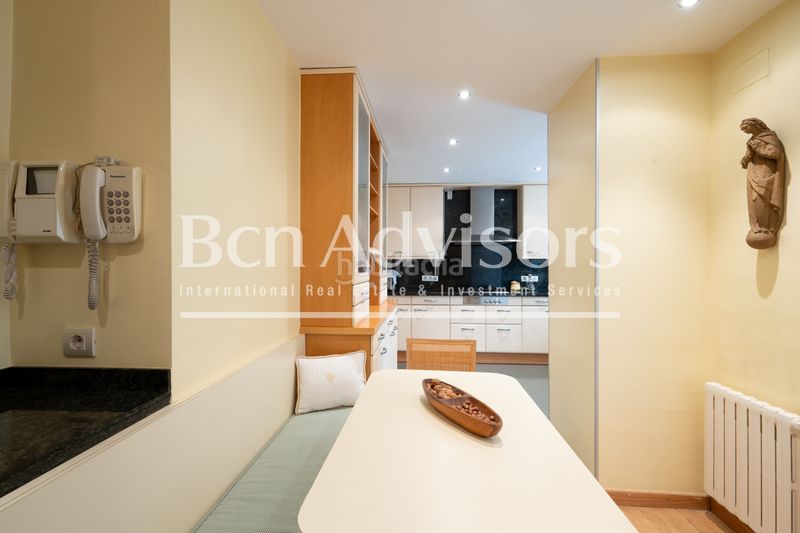 Foto d290ac47-5c76-412e-8a80-33e0c00d7166. Casa amb calefacció piscina a Tres Torres Barcelona