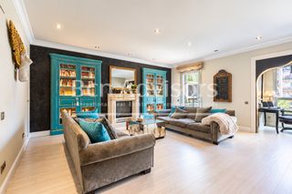 Appartement  Carrer de provença. Fantástico y amplio piso con reforma de lujo en eixample.