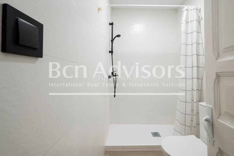 Foto 0a27b9e1-a7de-41d4-9958-e05d6fc1e140. Casa amb calefacció a Sagrada Família Barcelona