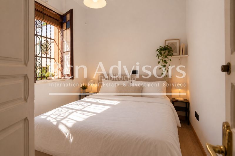 Foto 467f19c9-4adc-42f9-9824-94335406cf2e. Casa amb calefacció a Sagrada Família Barcelona