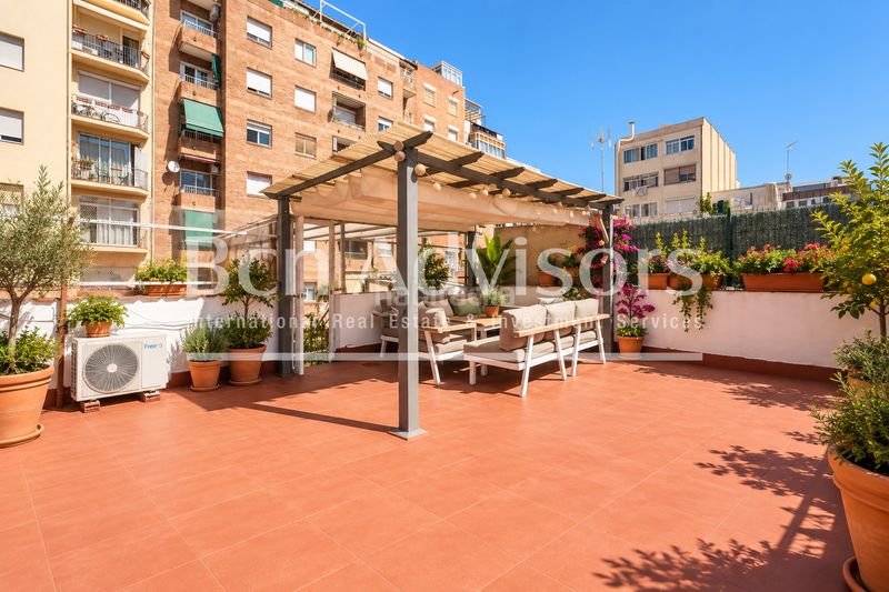 Foto ce3a15c8-e5a3-4327-b6ce-7f5eacc49adc. Casa amb calefacció a Sagrada Família Barcelona