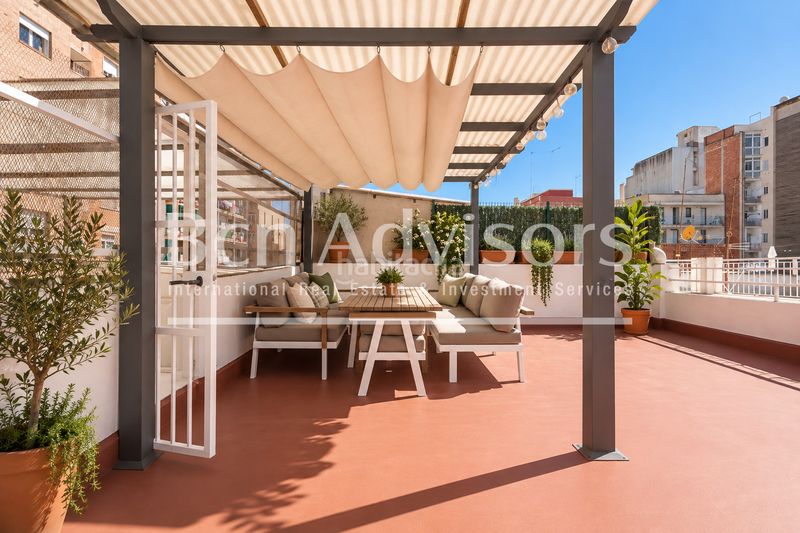 Foto ff6beb35-8a11-48dc-9bd6-ff13524a090a. Casa amb calefacció a Sagrada Família Barcelona