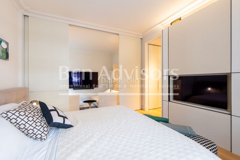 Foto 20dfd5ed-e1b3-4ba8-95f7-f4e5a115339b. Piso espectacular y amplia vivienda de lujo con terraza y parking cerca del turó park en Barcelona