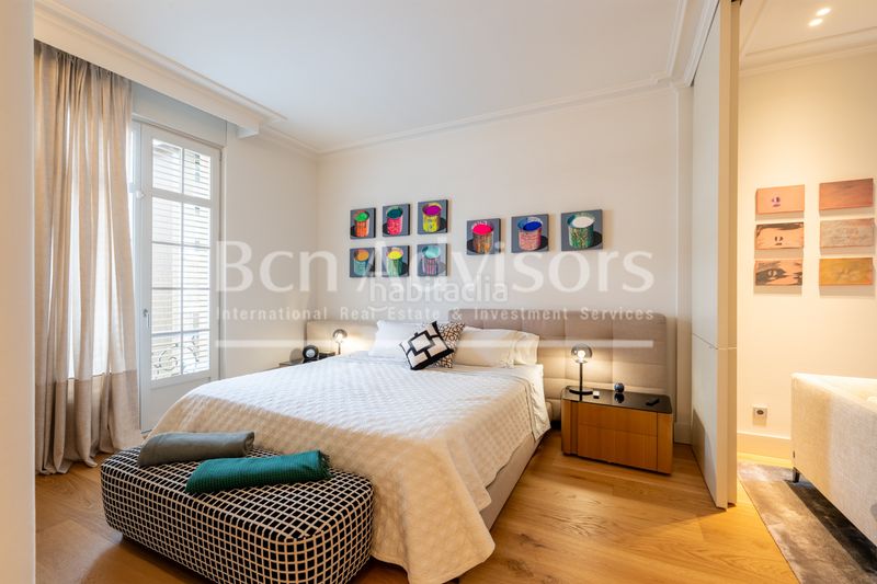 Foto c9109804-bc9d-4762-9cef-881df9fb87a2. Piso espectacular y amplia vivienda de lujo con terraza y parking cerca del turó park en Barcelona
