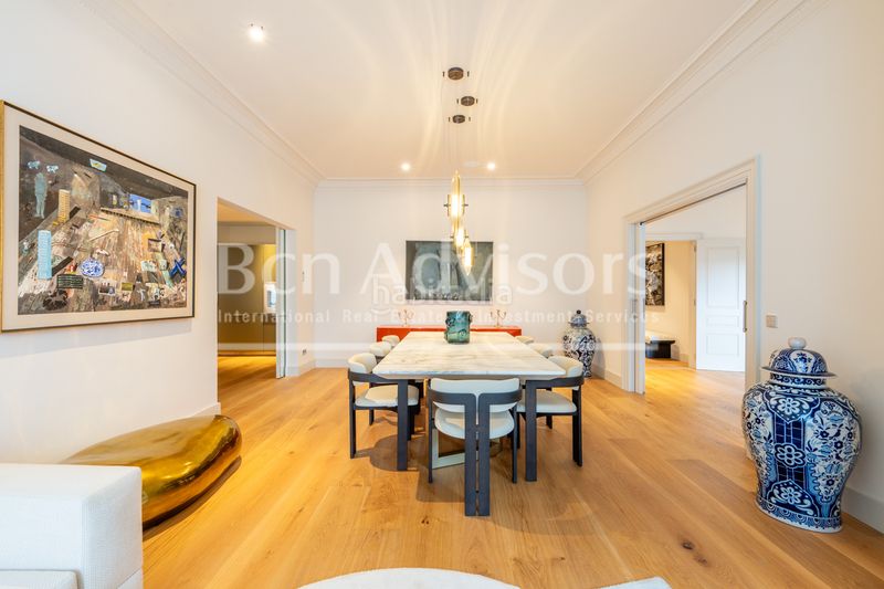 Foto d42a991e-8181-42ef-b1b1-79a217994225. Piso espectacular y amplia vivienda de lujo con terraza y parking cerca del turó park en Barcelona