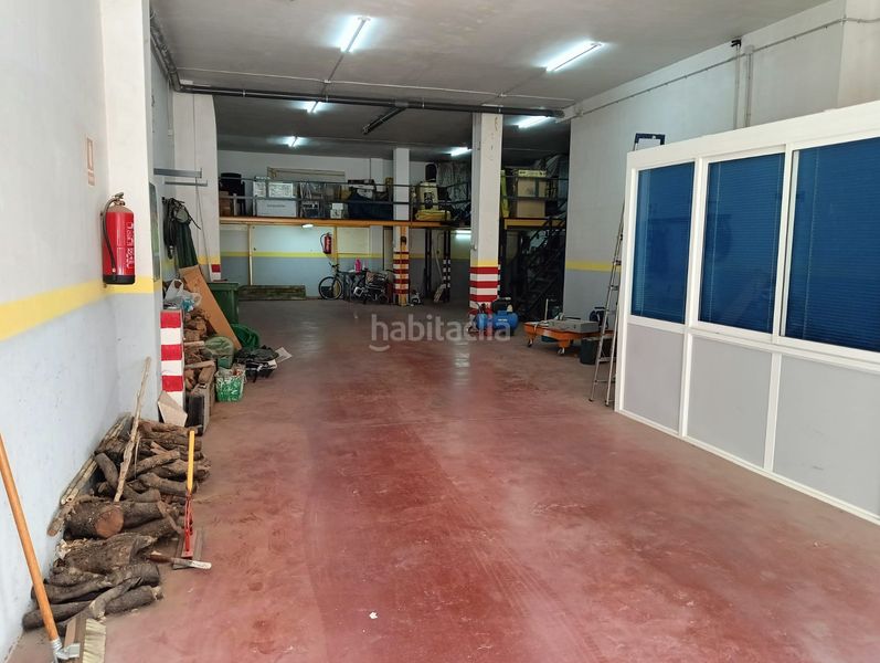 Foto b36e9ee8-02bf-47ab-a64a-603683e4f9ba. Local comercial a carrer de cervera 28 a La Bordeta Lleida