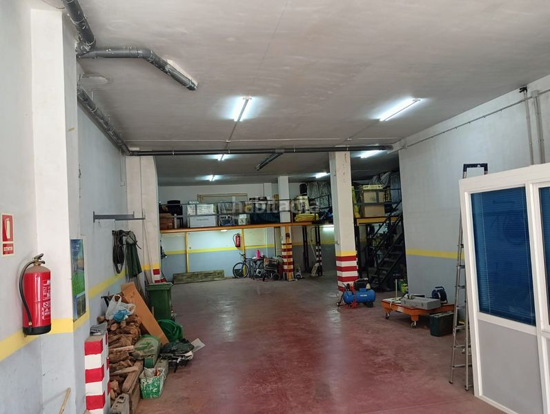 Foto f5bd1654-071e-403b-a4e9-69378e250373. Local comercial a carrer de cervera 28 a La Bordeta Lleida