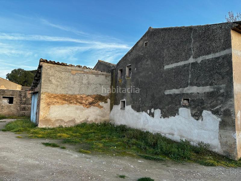 Foto 1c6a8a0f-8644-4037-850b-fa6aa3b3b061. Masia a Bellvís