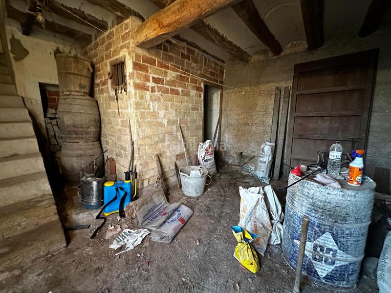 Foto e2623ec2-cda5-4681-8fc2-d1e20317c4b0. Masia a Bellvís