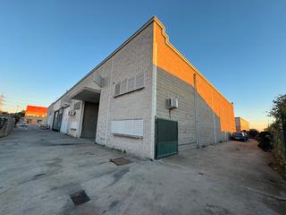 Industrial building  Carrer de la plata. Nave en venta en torreforta