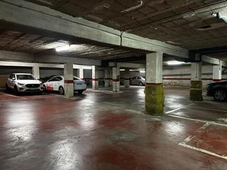 Aparcament cotxe a Carrer nadal meroles 19. Se venden dos plazas de parking en c/nadal meroles