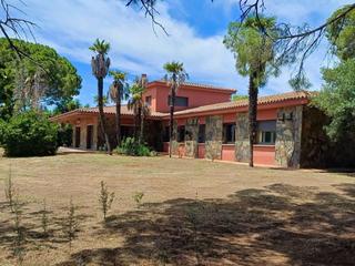 Xalet  Carrer doctor pere virgili. Villa en venta en vilallonga del camp