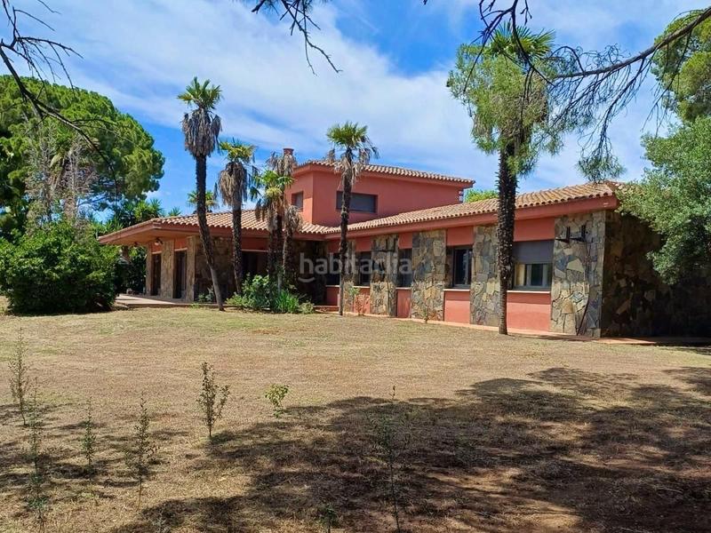 Foto 4bd64ce8-cec4-4fd2-8d80-e2e39615425e. Chalet villa en venta en Vilallonga del Camp