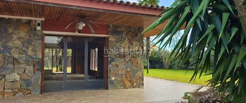 Foto 5128f4a2-4e32-4634-aac7-95bf7263d55e. Chalet villa en venta en Vilallonga del Camp