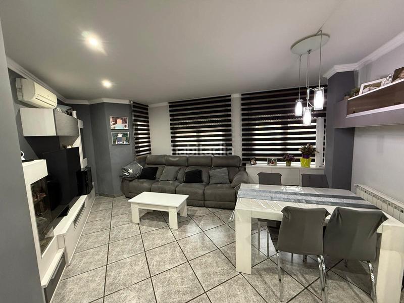 Foto aa24a731-68b1-4565-bb49-89b8789bede5. Etagenwohnung mit heizung parking in Torrefarrera