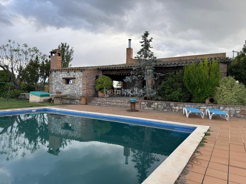 Foto bf67ac82-fe04-4390-a1cd-3afb8e2e02c4. Masía finca rústica en venta en Alcoletge