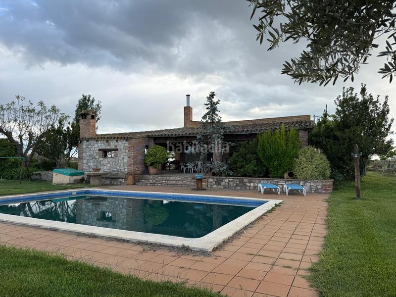 Foto d8e5631f-3776-4bed-856e-772375c6d1d2. Masía finca rústica en venta en Alcoletge